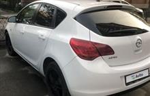 Opel Astra 1.6, 2011, 