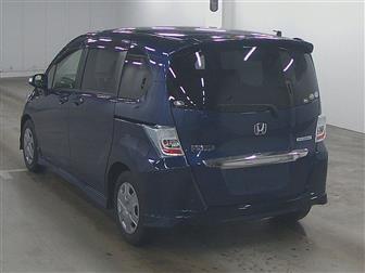      Honda Freed 33881318  