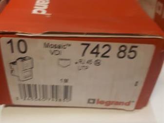 1,  Mosaic  4  (750 10) 81 ,  50 , /, 2,  Mosaic  4 (748 04) 117 ,  60 , /, 3,  Mosaic   RJ45 1    