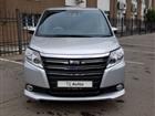 Toyota Noah 2.0CVT, 2016, 