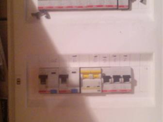  ABB  6, 10, 16, 32  (100-200 ) ABB 16  (1000-1500 ) schneider electric  63 300  (2000 )  ABB 32A  