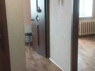 Продам светлую просторную квартиру с индивидуальным отоплением, расположенную в одном из самых живописных районов г,  Калуги,  Из окон видны весь правый берег реки в Калуге