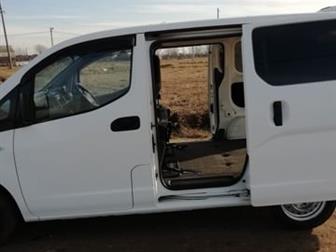  Nisan NV200 2009,                        