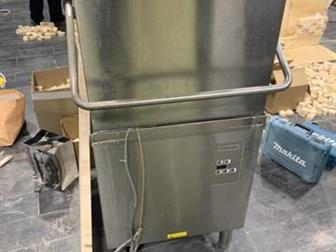        !1)     Electrolux nht 9, 9       !   99 000   