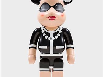 ??      Bearbrick:   