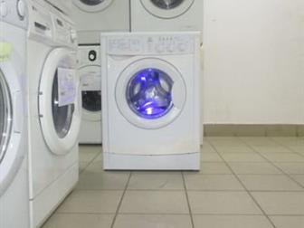   INDESIT   1 !  !   % 3, 5 ; 85*60*35     M23823  