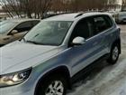 Volkswagen Tiguan 2.0AT, 2012, 