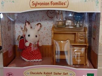 Sylvanian Families   (4387) - 1000,      (5017) - 500,   (5068) - 300 ,  (5239)  