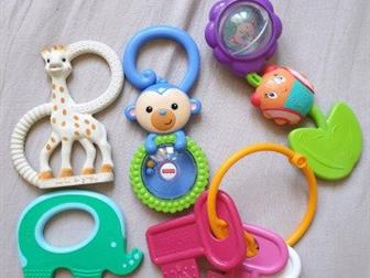  sophie la girafe 200 avent 100chicco 50 fisher price 50bright starts 50: /   