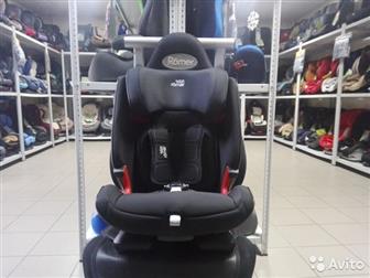  Britax Romer Advansafix IV M       ,         ,  