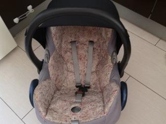    Maxi-Cosi CabrioFix   ,  1,5 ,      ,   ,  :  