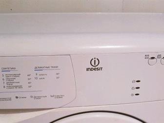   Indesit    ,   3, 5,   800/,   (xx) 60x33x85 ,  :  ,  