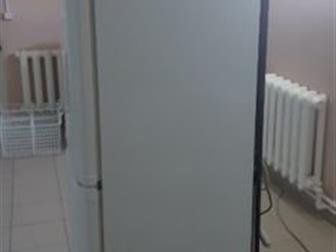   Hotpoint ARISTON    ,,  