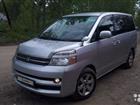 Toyota Voxy 2.0AT, 2007, 