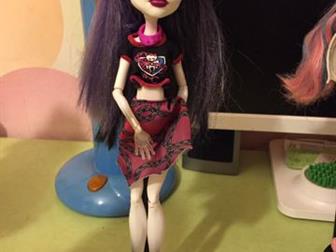  Monster high: /  --