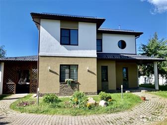 Продаётся дом в охраняемом поселке ДНТ СНТ Варетемяки-3,  Дом построен в 2013г,  Участок дома имеет правильный прямоугольник и составляет 13 соток,  Площадь дома в Санкт-Петербурге