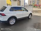 Volkswagen Tiguan 2.0AMT, 2018, 30619