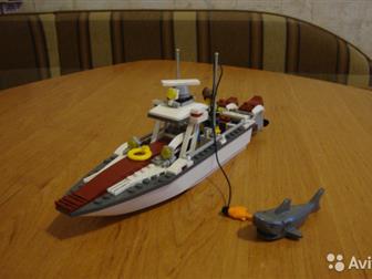 Lego City 60034  (ARCTIC HELICRANE) - 1500Lego City 60147   (Fishing Boat) - 1000 - Lego City 60126    (60126)  