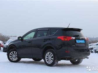          - 1 ,  Toyota Rav4,   Crystal Motors     