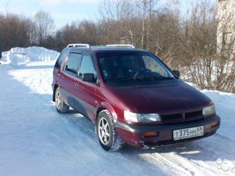  Mitsubishi Space Wagon  