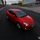 Opel Astra GTC 1.4 ��, 2014, �������