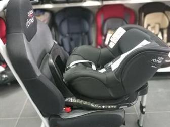     31  !  - , ,    3   4 Britax Romer Dualfix M i-size Cosmos black 360  ?  