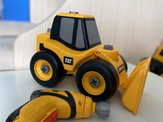    Caterpillar,    ,    , : /  