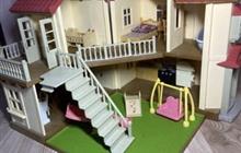   Sylvanian Families