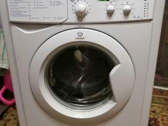   Indesit   :IWUD4105  : 4  : 400  1000 /  :**  60*33*85   ,  ,  