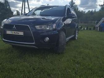  ! Mitsubishi Outlander XL 2011  (  2010),      90 ,          