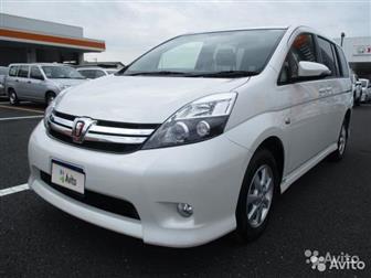 TOYOTA ISIS     ,      ,   1, 8 Platana 4WD -         