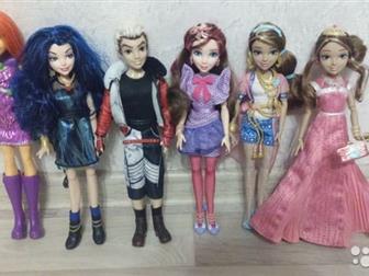    Disney Descendants,   ,   800 ,  ,   800 ,     ,   2000 ,    