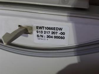      Electrolux EWT1066EDW           